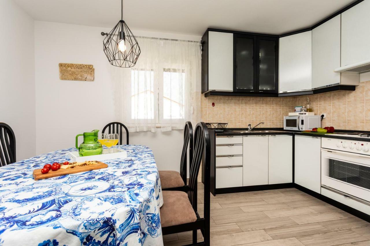 Apartments Marija Baška Buitenkant foto