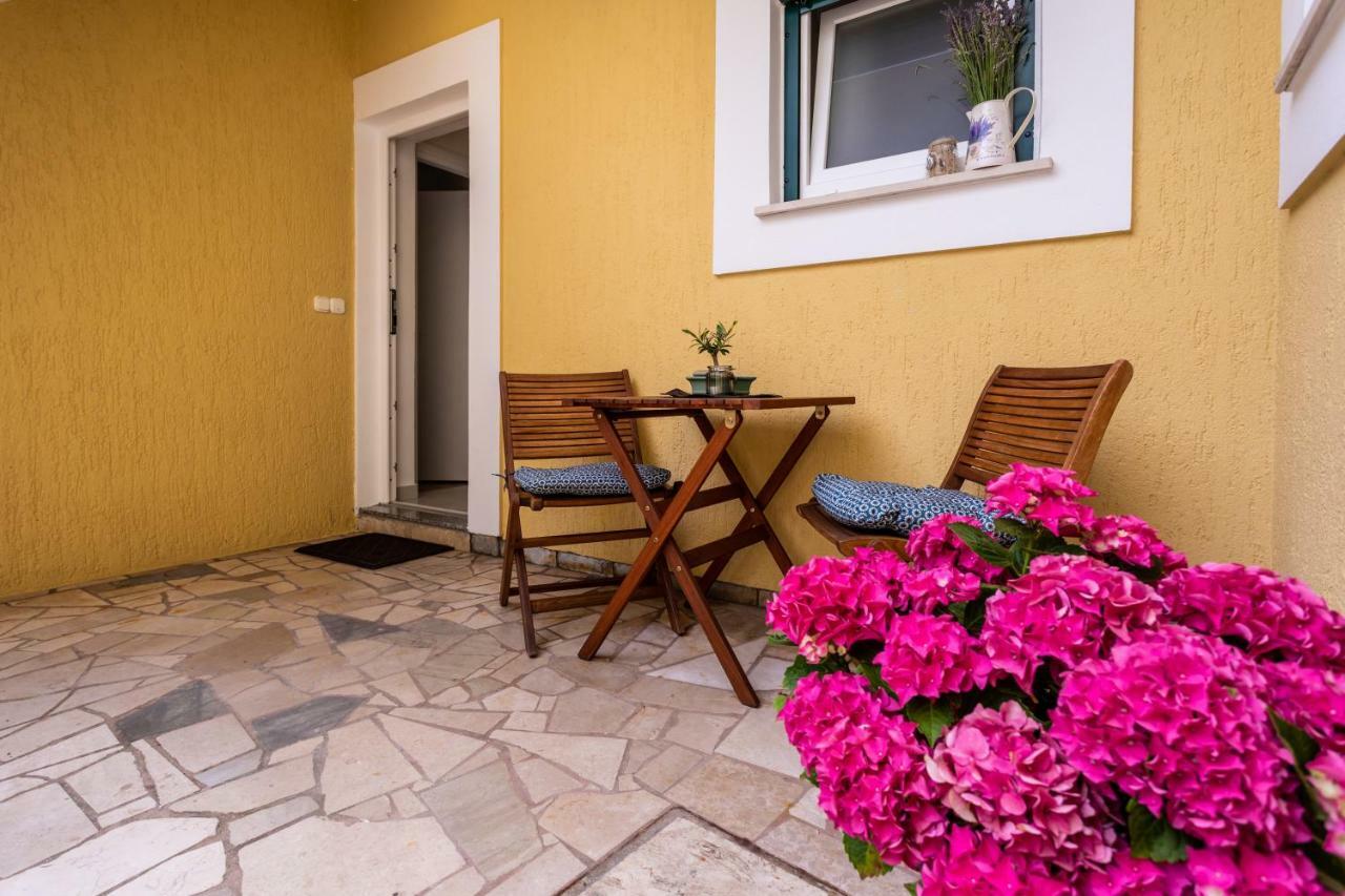 Apartments Marija Baška Buitenkant foto